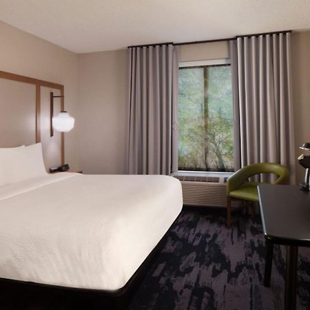 Fairfield Inn & Suites By Marriott Чарлстон Экстерьер фото
