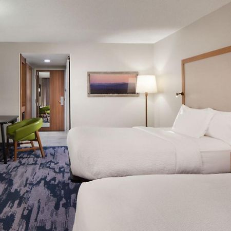 Fairfield Inn & Suites By Marriott Чарлстон Экстерьер фото