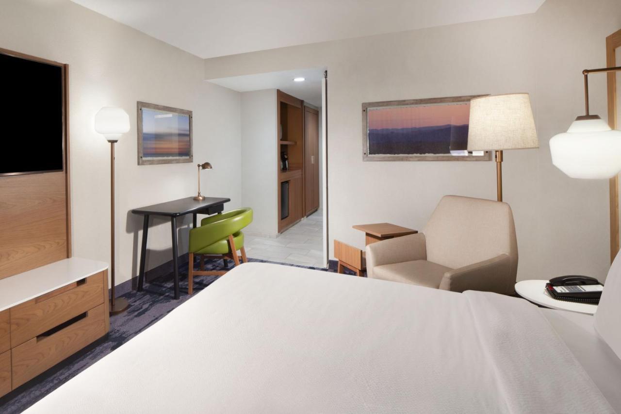 Fairfield Inn & Suites By Marriott Чарлстон Экстерьер фото