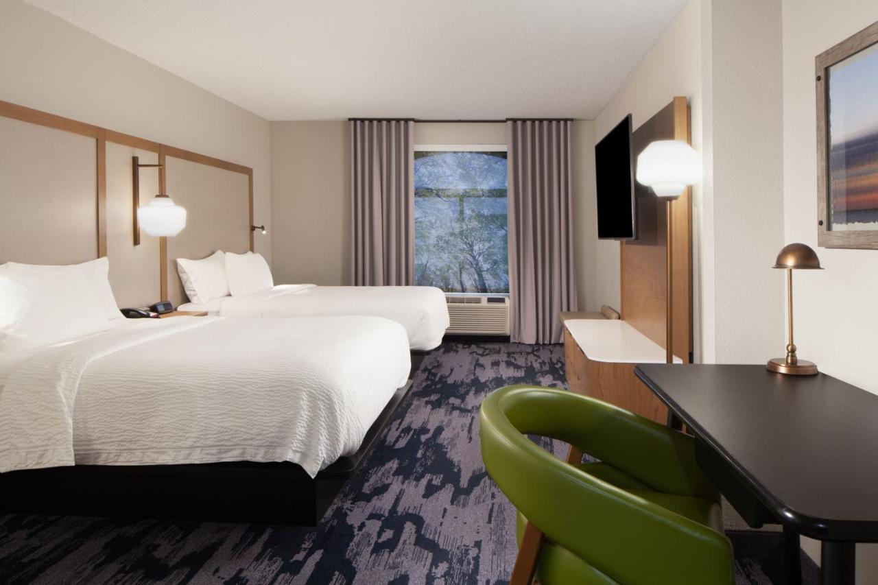Fairfield Inn & Suites By Marriott Чарлстон Экстерьер фото