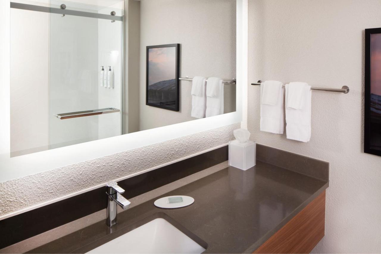 Fairfield Inn & Suites By Marriott Чарлстон Экстерьер фото